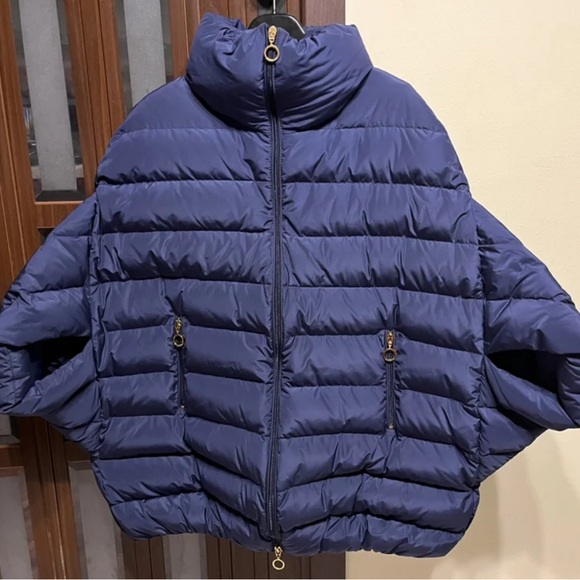 Moncler Poncho - Picture 2 of 8